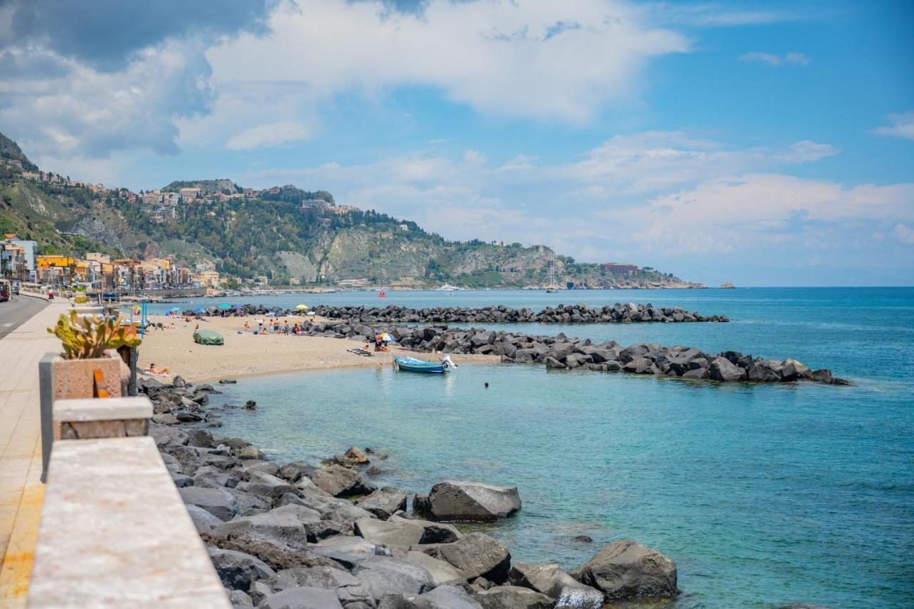 Bed and Breakfast Naxos Marina Bay Giardini-Naxos Exterior foto
