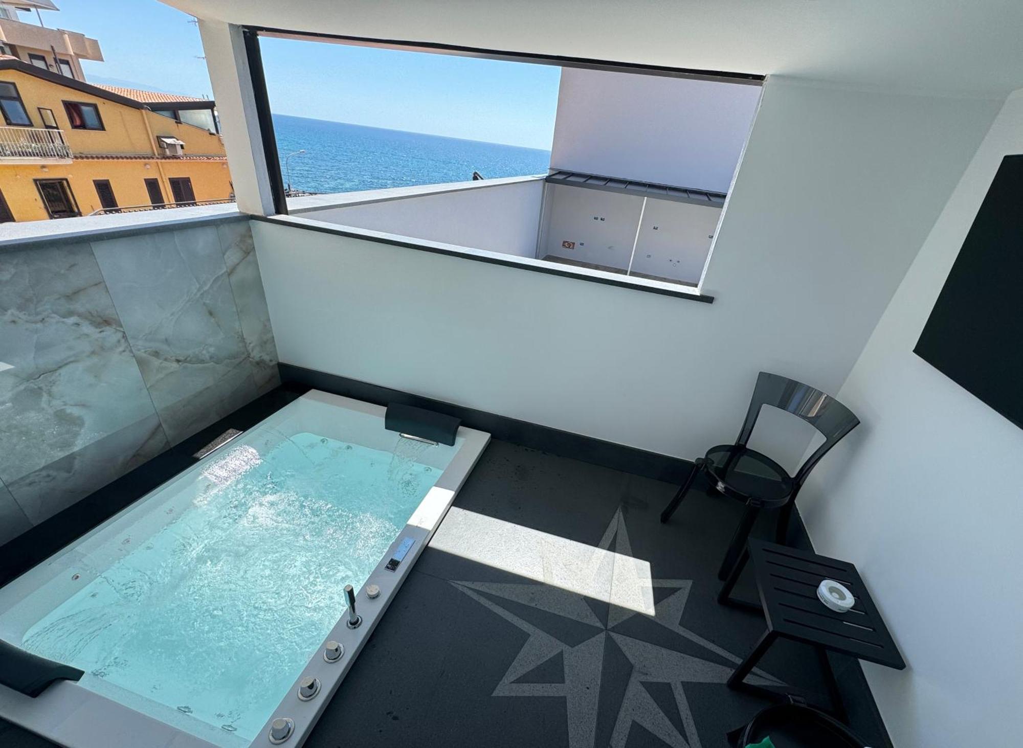 Bed and Breakfast Naxos Marina Bay Giardini-Naxos Exterior foto